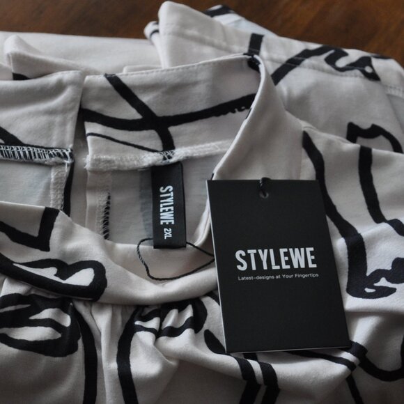 New Stlyewe Abstract Sketched Faces Tunic Top Dress. Wearable art. 2XL - Picture 10 of 11